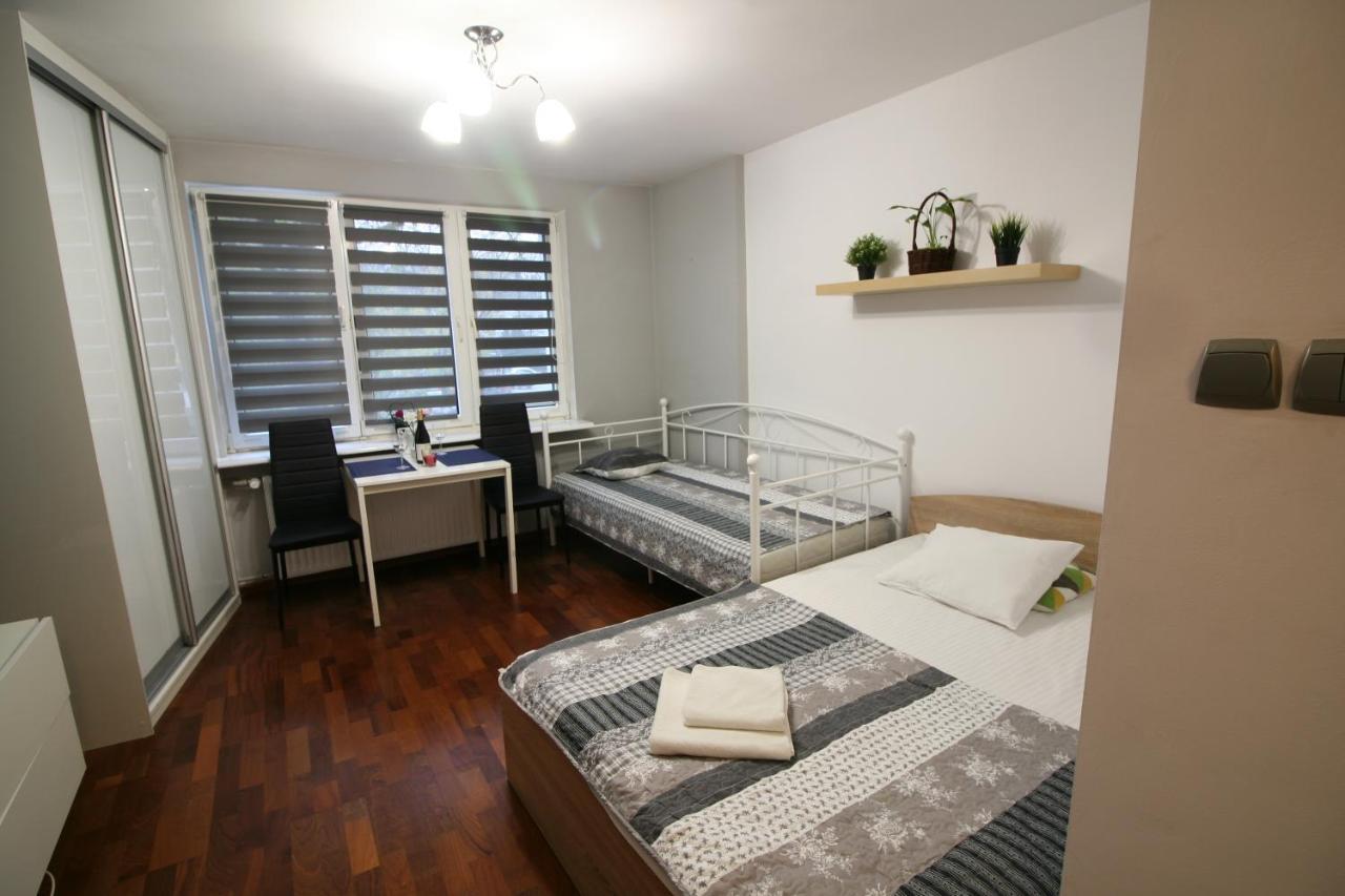 Apartamenty Varsovie Twarda City Exterior foto